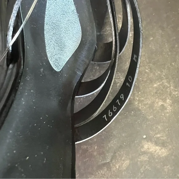 Stuart Weitzman Black Strappy Mule size 10 for Summer - Picture 7 of 7